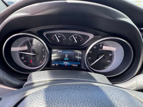 Used 2019 Buick Envision Essence AWD/4WD image 16