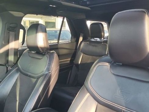 Used 2022 Ford Explorer ST w/ ST Street Pack image 14