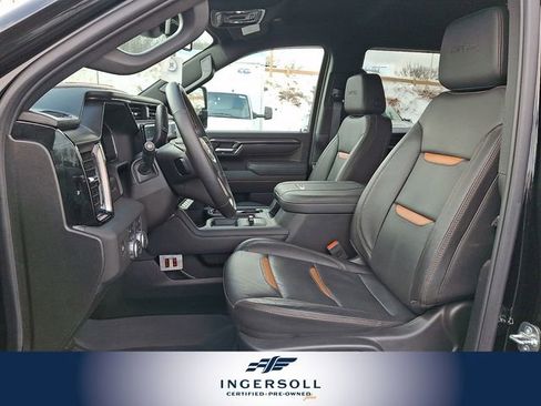 Used 2025 GMC Sierra 2500 AT4 w/ AT4 Preferred Package image 2