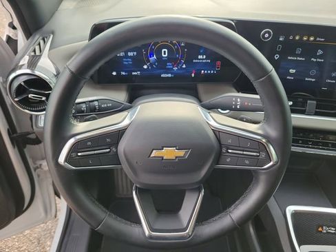 Certified 2025 Chevrolet Equinox LT w/ Convenience Package II AWD/4WD image 23