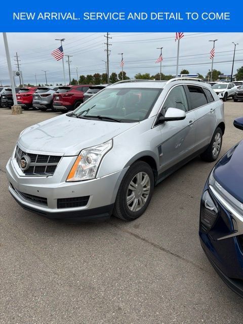 Used 2010 Cadillac SRX Luxury FWD image 1