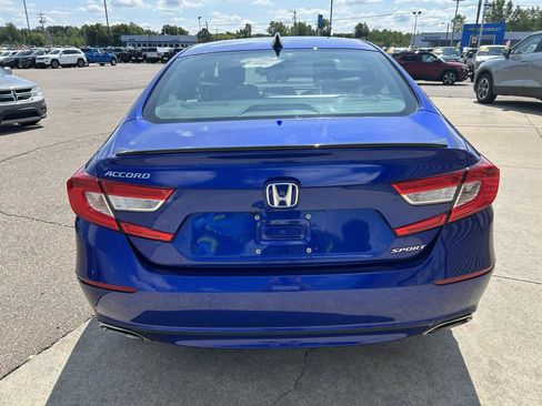 Used 2022 Honda Accord Sport image 6