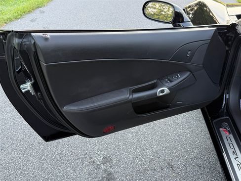 Used 2013 Chevrolet Corvette Grand Sport w/ 2LT Preferred Equipment Group RWD image 45