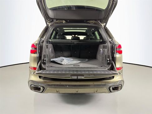 New 2026 BMW X5 xDrive40i w/ M Sport Package AWD/4WD image 26