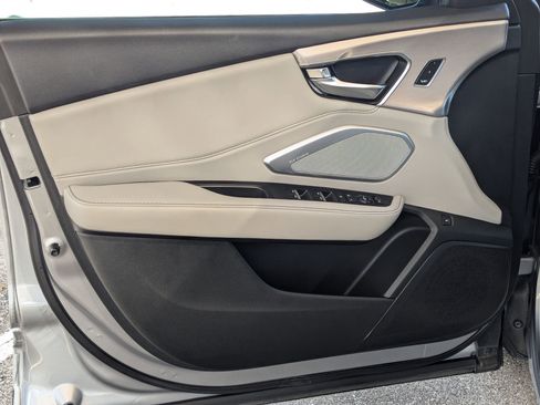 Used 2023 Acura RDX FWD w/ Technology Package image 11