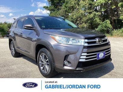 Used 2019 Toyota Highlander XLE