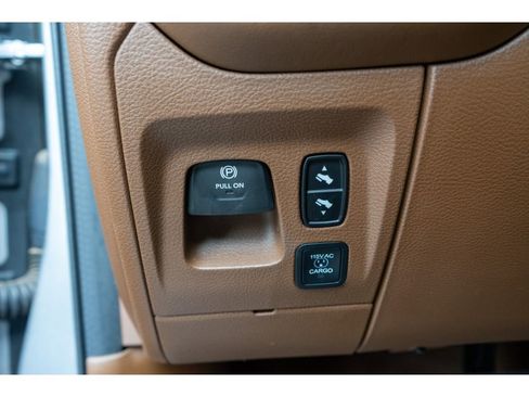 Used 2020 RAM 1500 Limited image 11