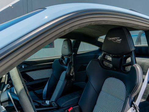 Used 2024 Porsche 911 GT3 RS RWD image 55