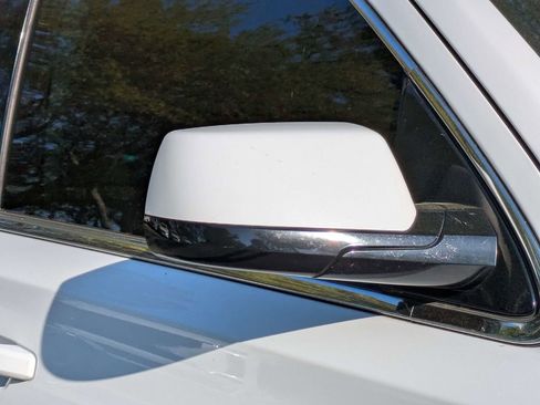 Used 2019 Chevrolet Tahoe LT AWD/4WD image 10