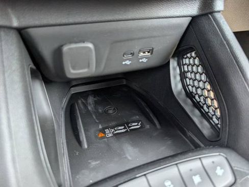 New 2026 Chevrolet TrailBlazer RS w/ Convenience Package FWD image 23