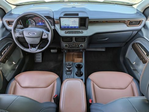 Certified 2024 Ford Maverick Lariat FWD image 16