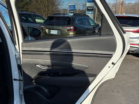 Used 2024 Hyundai Tucson Limited image 48