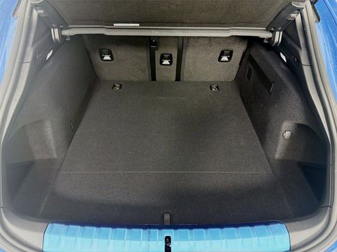 New 2025 Porsche Taycan 4 Cross Turismo image 18