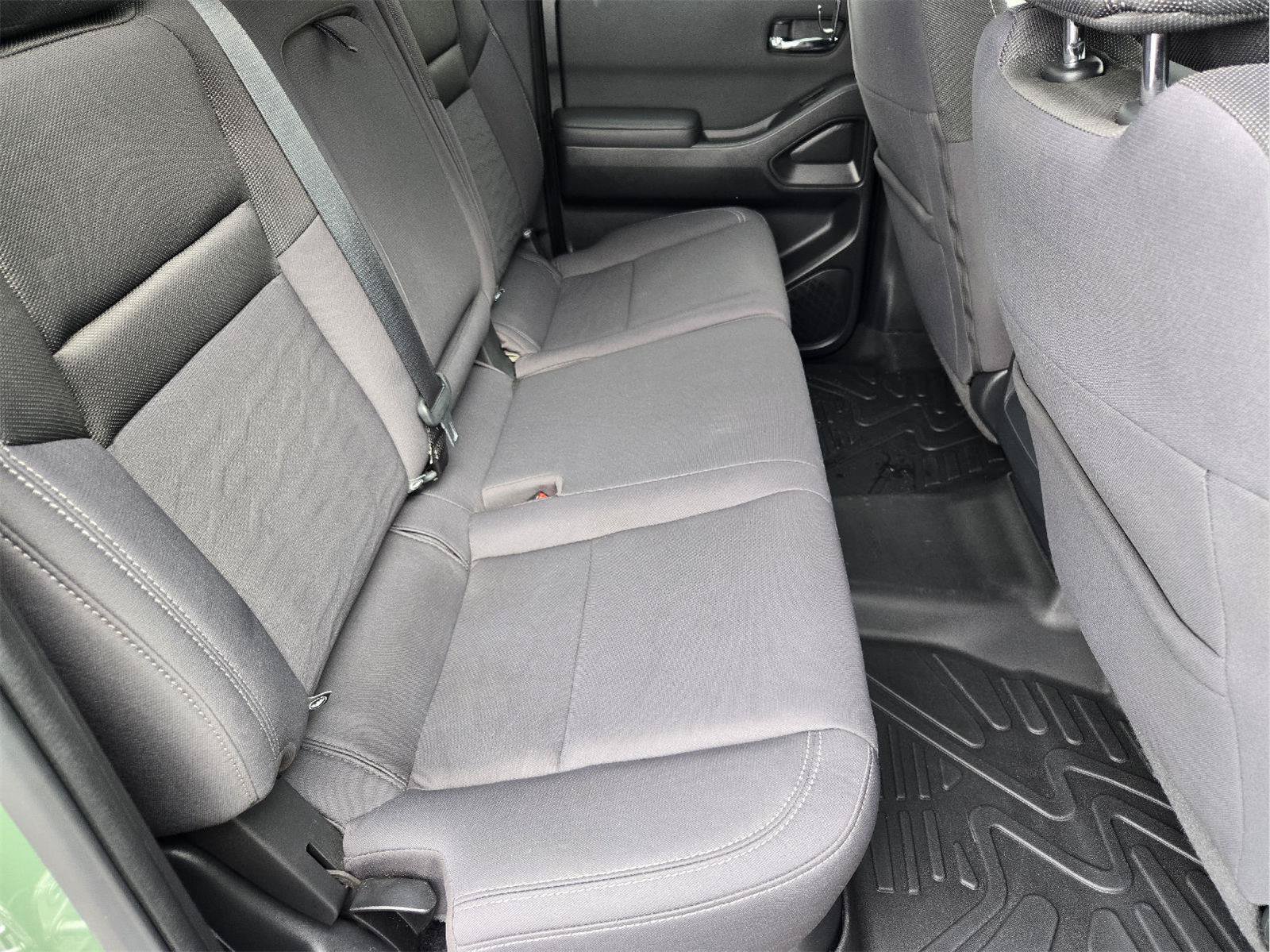 Used 2022 Nissan Frontier SV RWD image 29