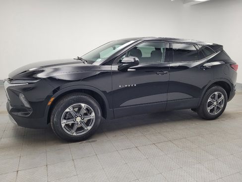 Used 2024 Chevrolet Blazer LT w/ LPO, Floor Liner Package FWD image 2