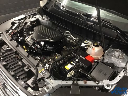 Used 2019 GMC Acadia SLT image 44