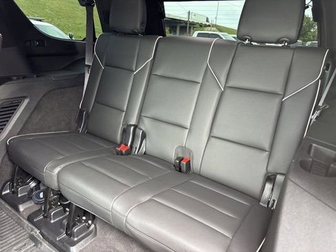 Used 2024 Cadillac Escalade Sport w/ Touring Package AWD/4WD image 18
