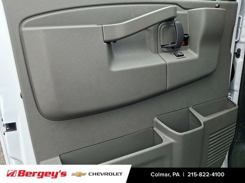 New 2025 Chevrolet Express 2500 w/ Driver Convenience Package image 9