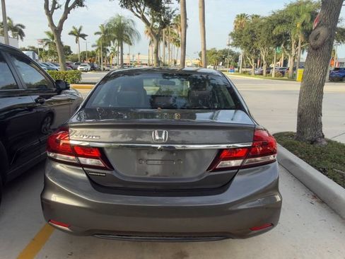 Used 2013 Honda Civic LX image 9