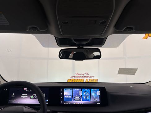 New 2026 Nissan Sentra SV w/ SV Convenience Package FWD image 20