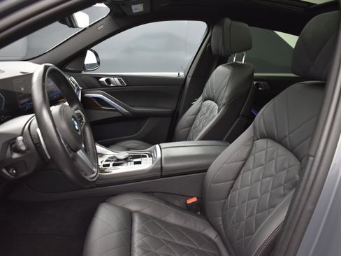 Used 2025 BMW X6 xDrive40i AWD/4WD image 11
