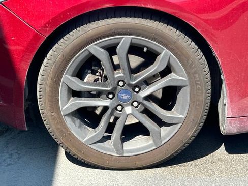 Used 2018 Ford Fusion SE AWD/4WD image 11