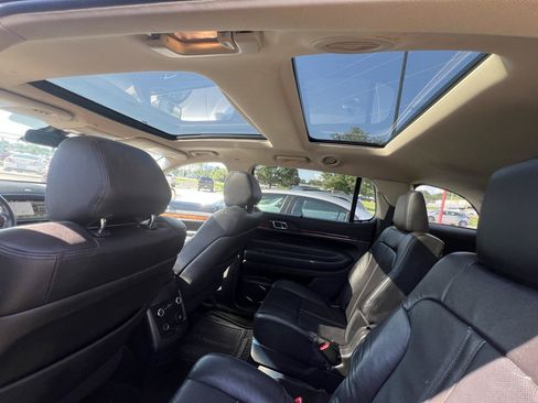 Used 2016 Lincoln MKT AWD w/ Equipment Group 201A image 15