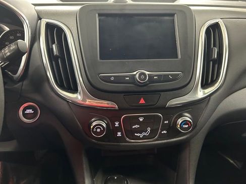 Used 2019 Chevrolet Equinox LT AWD/4WD image 19