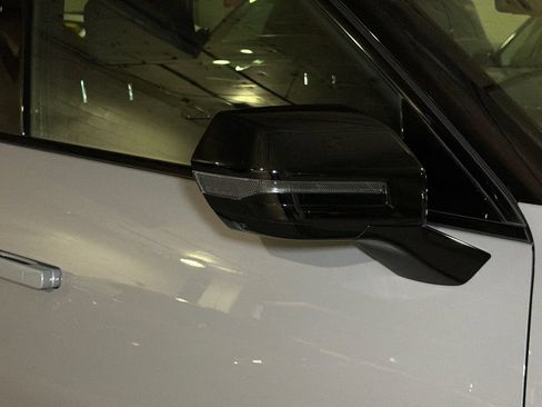 Certified 2026 Kia EV9 GT-Line AWD/4WD image 12