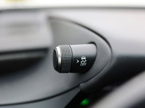 Used 2022 Lexus ES 300h w/ Premium Package image 37