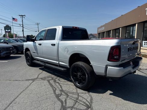 Used 2026 RAM 2500 Big Horn AWD/4WD image 7