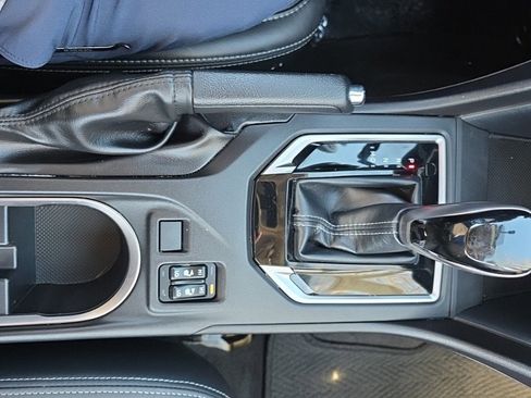 Certified 2023 Subaru Impreza 2.0i Limited image 12