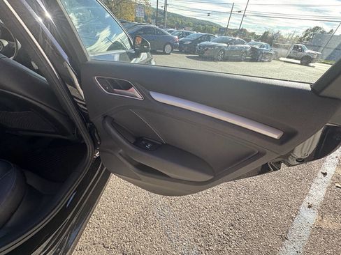 Used 2017 Audi A3 2.0T Premium image 18