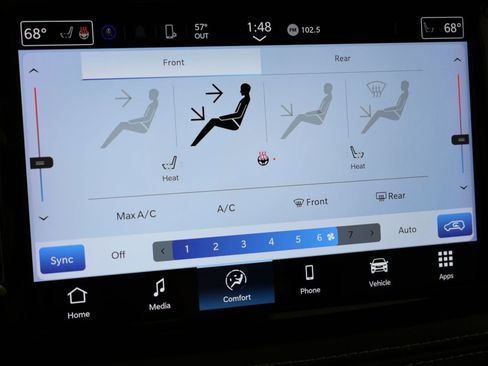 Used 2024 Chrysler Pacifica Touring-L AWD/4WD image 56