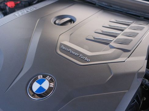 Used 2019 BMW 330i Sedan w/ Driving Assistance Package image 54