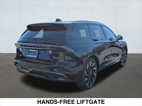 New 2026 Lincoln Nautilus Reserve w/ Jet Appearance Package image 2