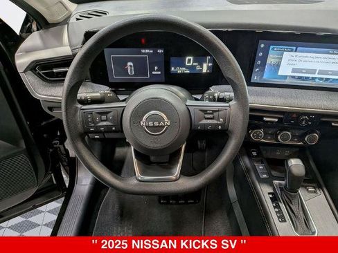 Certified 2025 Nissan Kicks SV w/ SV Premium Package AWD/4WD image 17