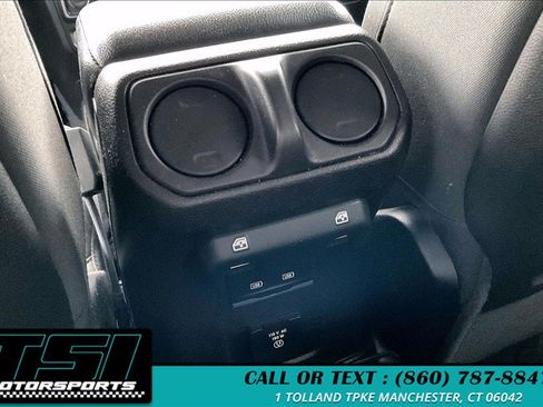 Used 2021 Jeep Wrangler Unlimited Rubicon AWD/4WD image 29