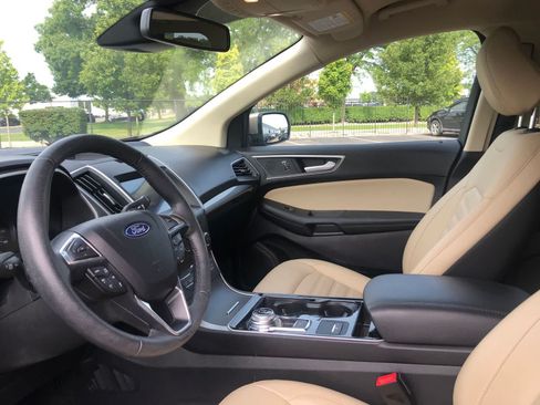 Used 2020 Ford Edge SEL w/ Convenience Package FWD image 7