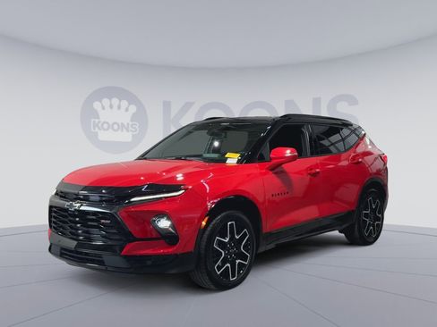 Used 2023 Chevrolet Blazer RS w/ Enhanced Convenience Package AWD/4WD image 11