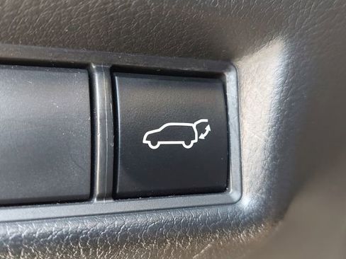 Used 2024 Toyota Grand Highlander Limited image 18