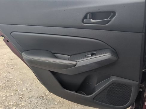 Used 2025 Nissan Altima 2.5 SV FWD image 26