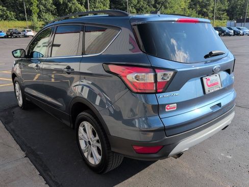 Used 2018 Ford Escape SE AWD/4WD image 6