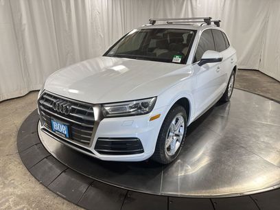 Used 2019 Audi Q5 2.0T Premium w/ Convenience Package