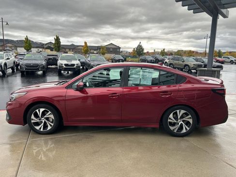 Used 2023 Subaru Legacy Premium image 6