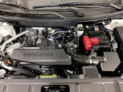 New 2026 Nissan Rogue SV FWD image 17