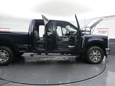 Used 2025 Ford F250 Lariat w/ Chrome Package AWD/4WD image 46