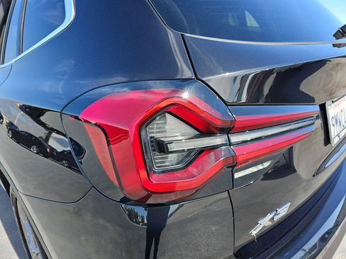 Used 2024 BMW X3 xDrive30i w/ Convenience Package image 36