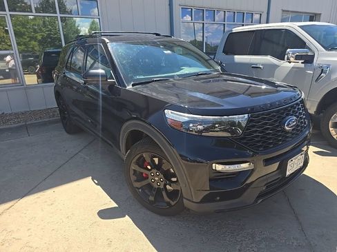 Used 2020 Ford Explorer ST w/ ST Street Pack AWD/4WD image 2