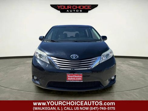 Used 2016 Toyota Sienna XLE FWD image 9